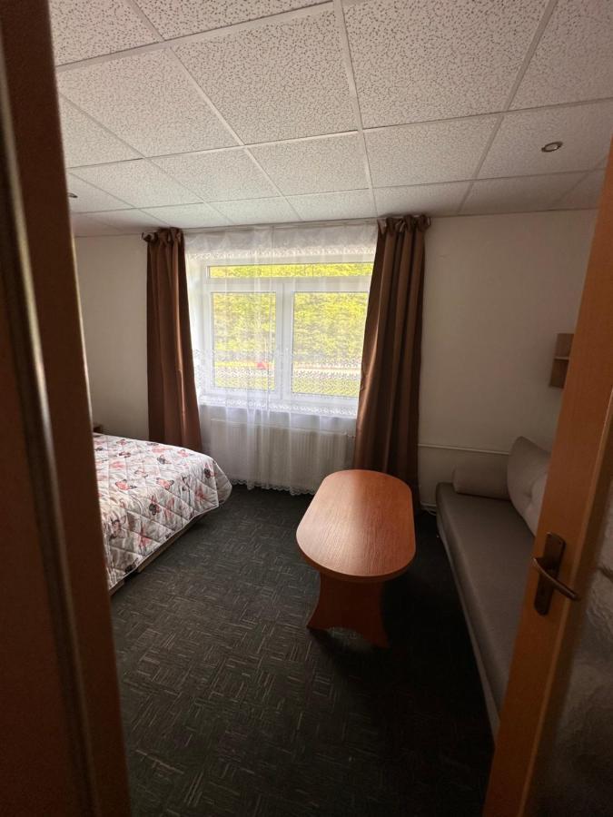 Penzion Michaela Vyhne Exteriör bild