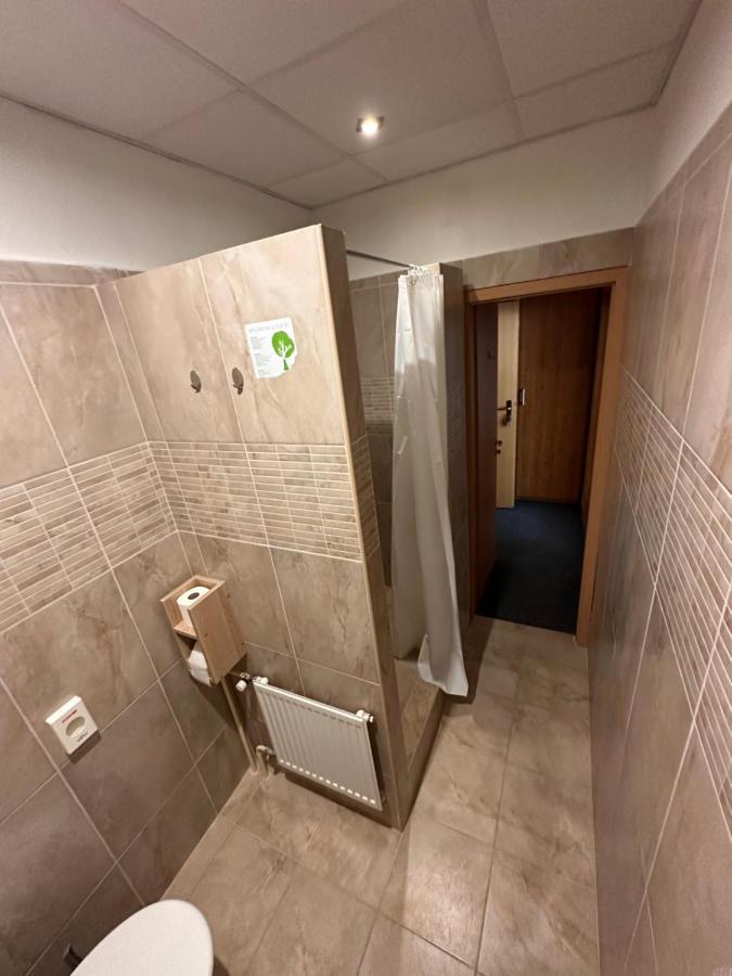 Penzion Michaela Vyhne Exteriör bild