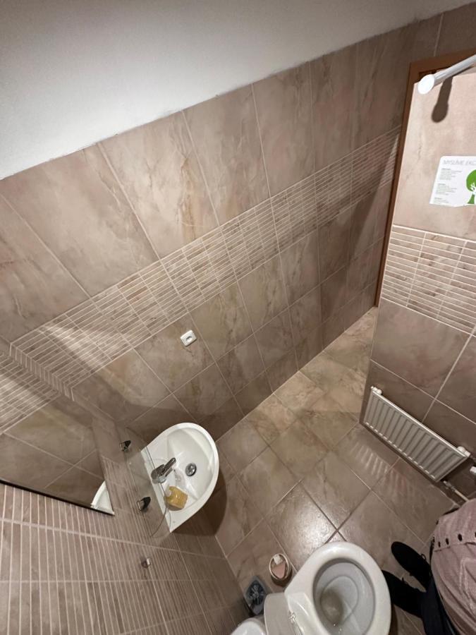 Penzion Michaela Vyhne Exteriör bild